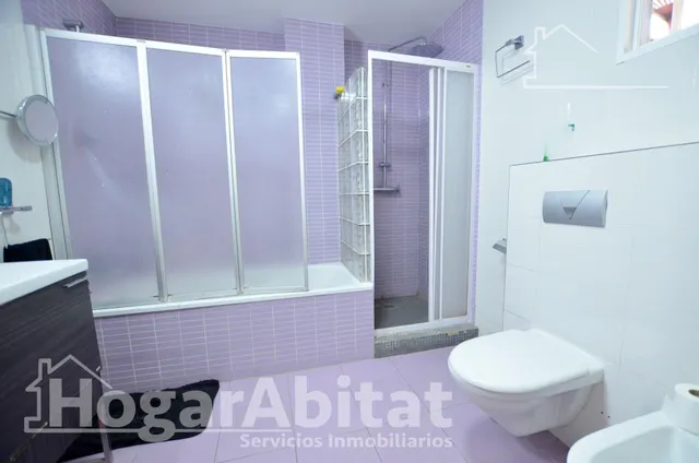 ¡MAGNÍFICO ADOSADO! AMPLIO Y LUMINOSO CON TERRAZA Y TRASTERO — 31