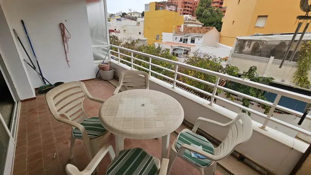 Magnifico piso en edificio en primera linea de playa en Estepona pueblo — 2