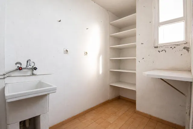 Piso con garaje y trastero en torre en Elviña — 11