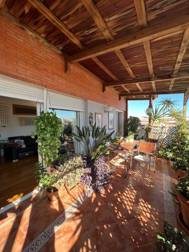 VENTA DE ATICO EN JUAN CARLOS I