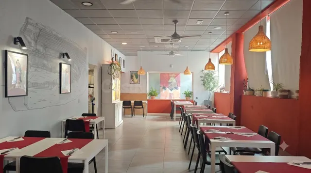 OPORTUNIDAD ÚNICA: Traspaso de Restaurante Emblemático en Pleno Rendimiento – Eixample, Tarragona - NUEVA REMODELACION Y DISEÑO — 14
