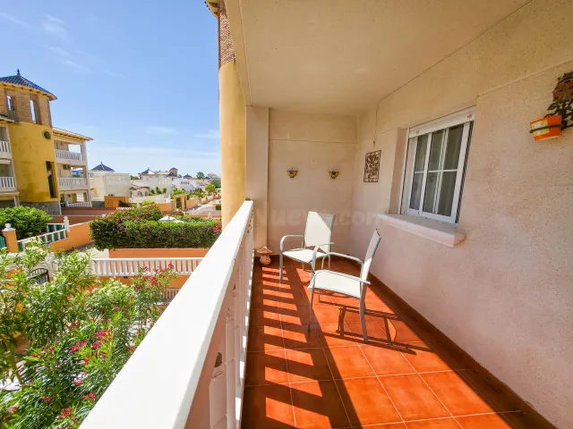 Apartamento 2 habitaciones en venta - Cabo Roig - foto 2