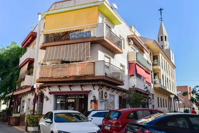 AMPLIO LOCAL COMERCIAL A 50 METROS DEL MAR MENOR | LO PAGÁN — 30
