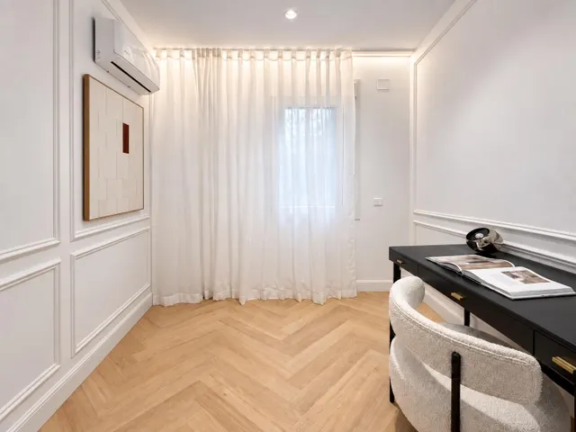 VIVIENDA DE LUJO CON DISEÑO EXCLUSIVO Y BALCONES EN LISTA — 18