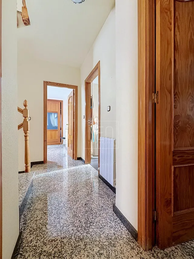 CHALET ADOSADO EN CALLE CAZADOR, HUETOR VEGA — 23