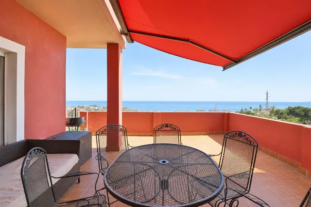 Espectacular casa en Pinares de San Antón, Málaga — 44