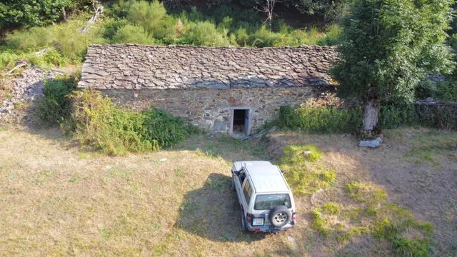 Espectacular finca rustica con cuadra tradiccional — 3