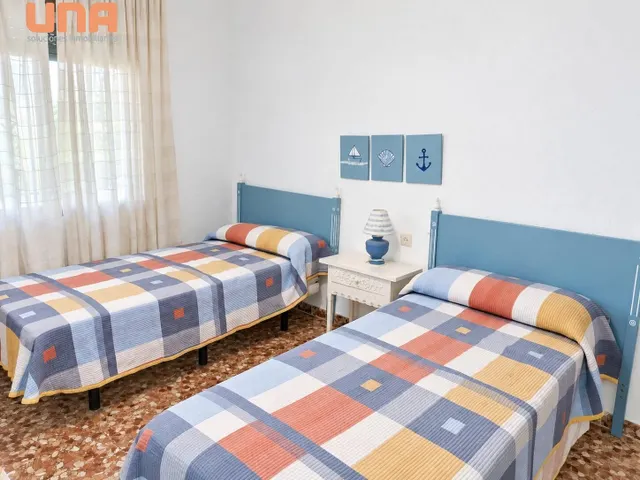 Chalet con parcela Urbana en Santa Maria de Trasierra (pueblo) — 22
