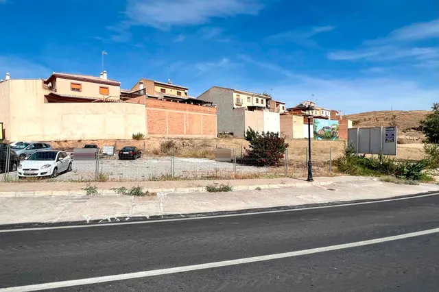 Probablemente la mejor parcela de Alhama para construir el chalet de tus sueños. Ahora a la venta. — 3