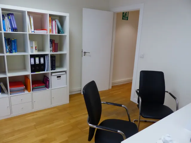 BAJADA DE PRECIO ¡¡¡¡¡     OFICINAS EN VENTA EN PLENO CORAZON DE LA CIUDAD — 3