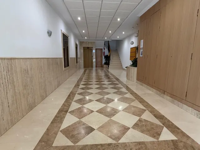 Piso seminuevo en Lliria con cuatro habitaciones, espectaculares terrazas, garaje y trastero — 33