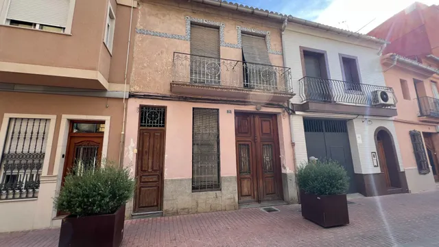 🏡 Oportunidad única en el corazón del casco antiguo de Silla 🏡 — 6