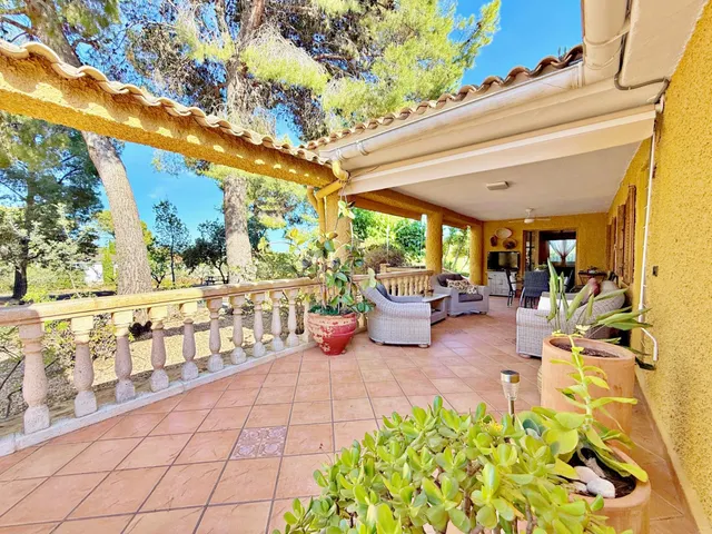 Tu refugio junto a la Sierra Calderona: 5 habitaciones, gran - foto 3