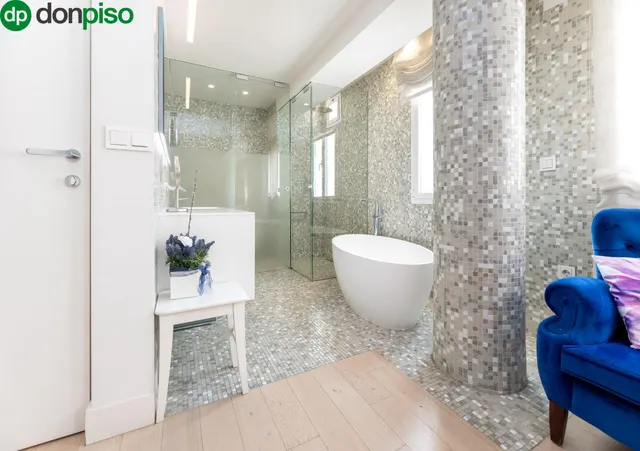 Exclusiva vivienda con vistas al Palacio de los Patos, junto Recogidas, 4 dormitorios 3 baños — 19