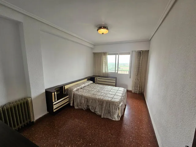 Piso con mucho potencial, todo exterior y vistas al mar, a la montaña y a Valencia — 13