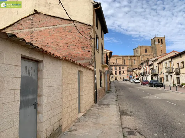 TERRENO URBANO EN PEÑARANDA DE DUERO - foto 3