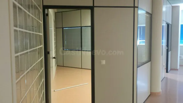 OFICINA DISPONIBLE EN ZONA EMPRESARIAL DE SEVILLA ESTE - foto 3