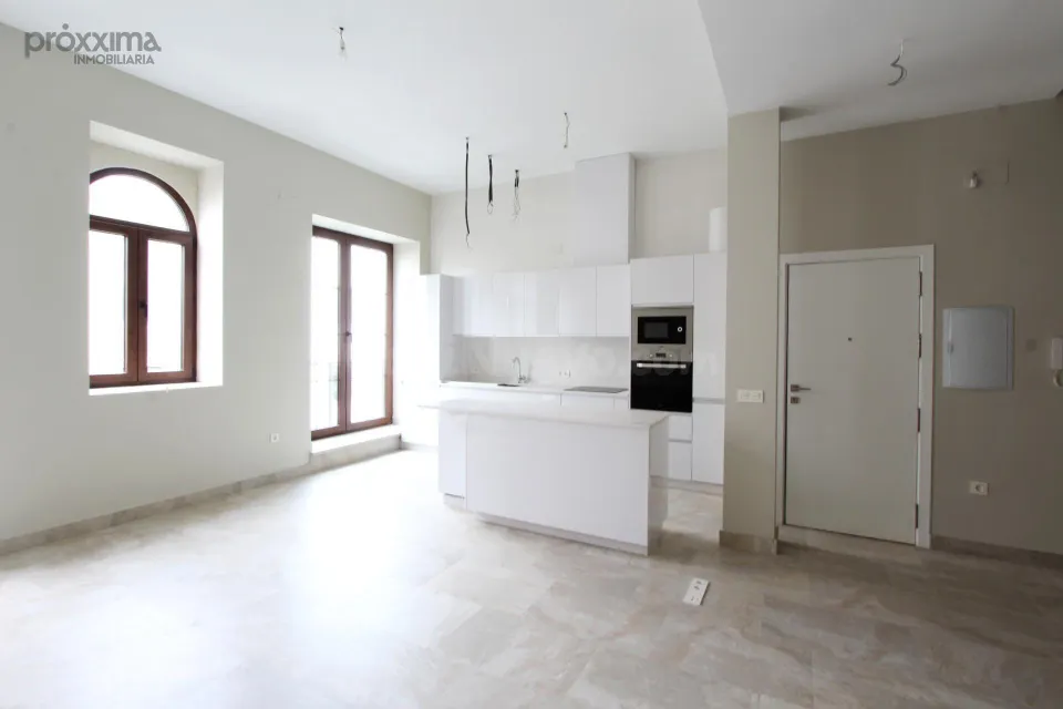 Espléndido Piso Seminuevo en Altozano - Pagés del Corro por €1500