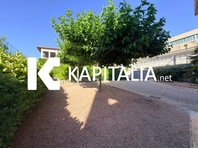 Piso con vistas y piscina en el Ensanche — 27