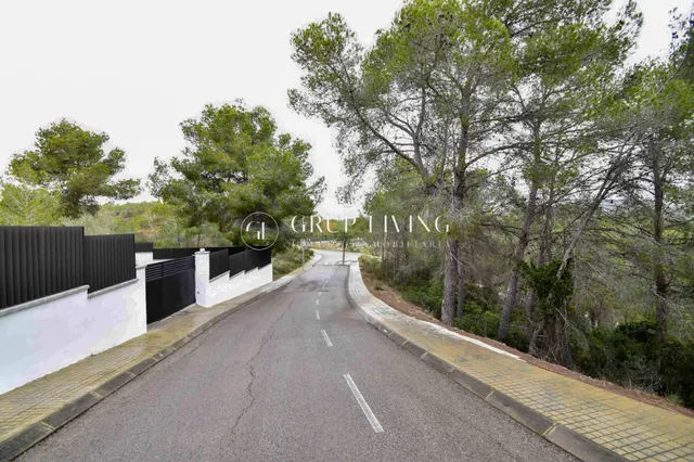 TERRENO EN CAN PERE LA PLANA — 9