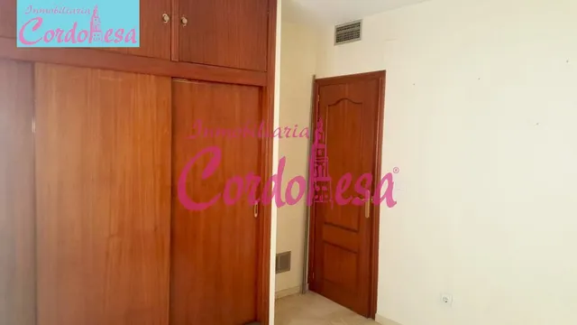MAGNÍFICO PISO ÁTICO EN LA ZONA DE LEVANTE CON 154 METROS — 10