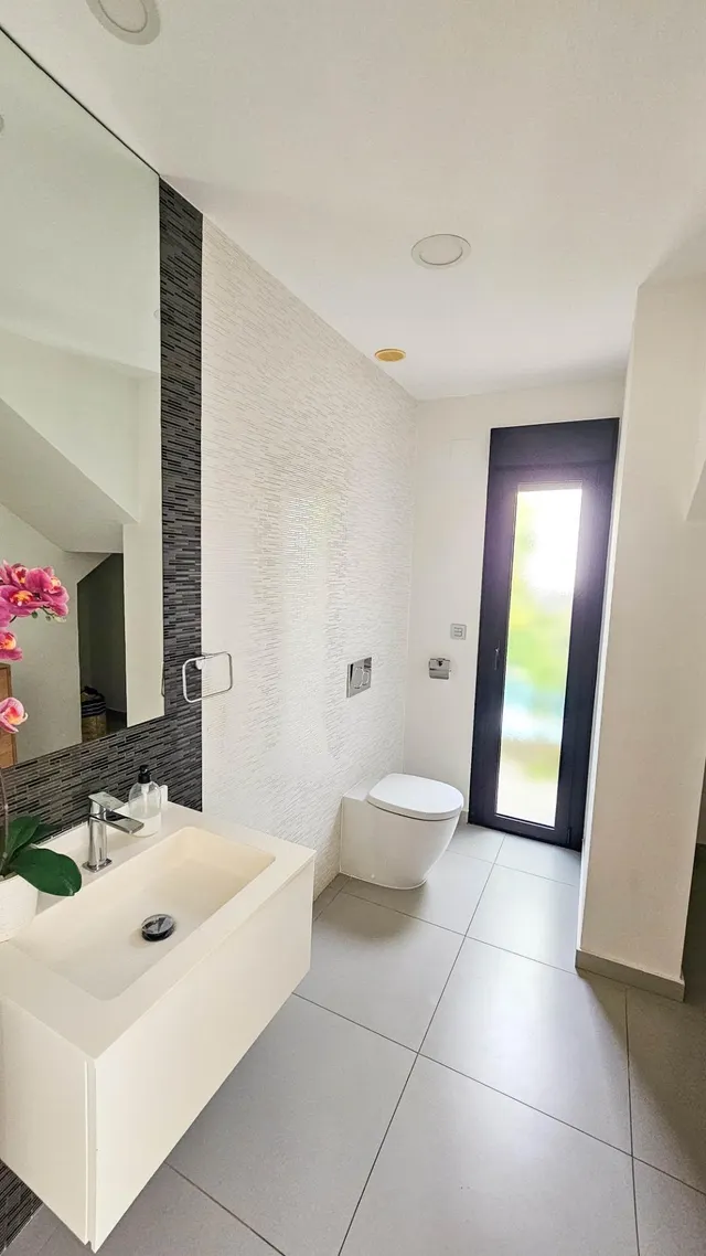 Villa con piscina privada, Alicante, Rojales, Ciudad Quesada. 3 habitaciones, 88 m2, 8,6 kilómetros del mar — 16