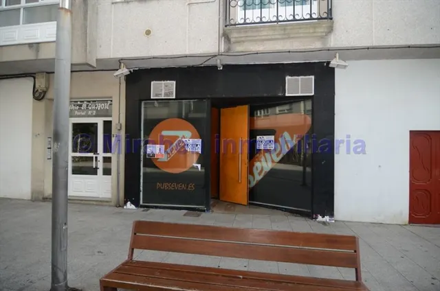 Local comercial en venta — 16