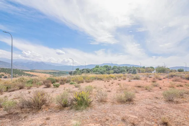 Oportunidad en venta de solar urbano en Otura — 22
