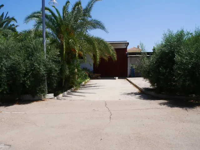 Se venden naves con parcela de 2.868 m2 en Senda De los Garres — 14