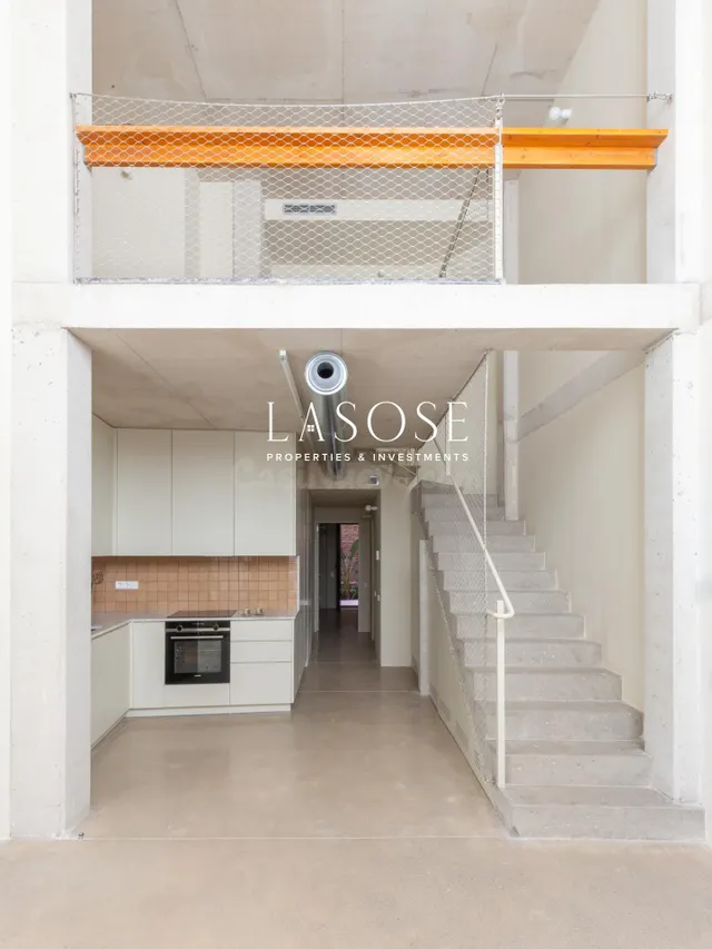 Dúplex de Obra nueva con trastero en el vibrante barrio de S