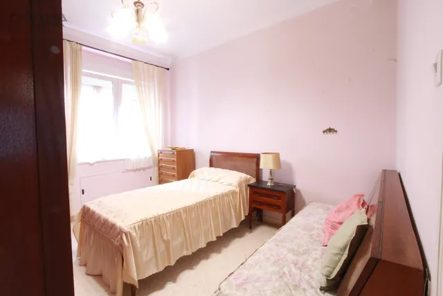 Vivienda con amplia terraza y grandes posibilidades en Los Remedios — 24