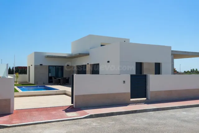 VILLA 3 DORMITORIOS 2 BAÑOS EN UNA PLANTA CON PISCINA PRIVAD - foto 3