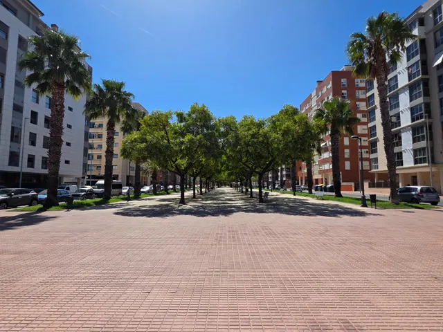 Oportunidad única en el Auditorio: Acogedora vivienda de 2 habitaciones con garaje y trastero — 31