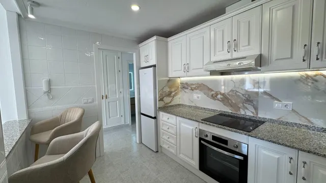 APARTAMENTO DE 2 DORMITORIOS 2 BAÑOS EN ORIHUELA COSTA ( LOM - foto 2