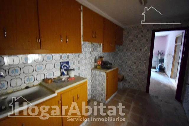 ¡GRAN OPORTUNIDAD! DOS CASAS CON TERRAZA Y BALCÓN — 32