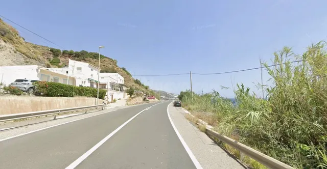 Venta casa en Sorvilan (Granada) — 2