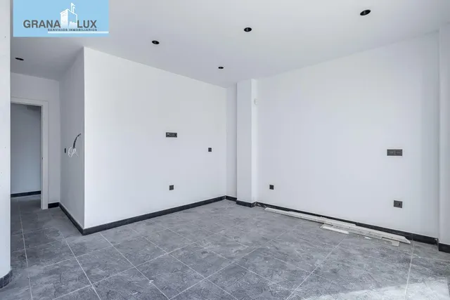 Edificio de nueva construcción en Churriana — 15