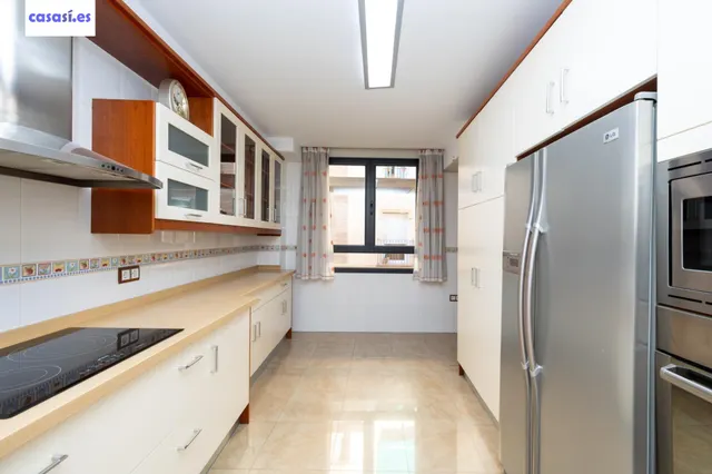 Casa exclusiva junto a Acera del Darro. Pleno centro de Granada. Seminueva y con ascensor propio — 7
