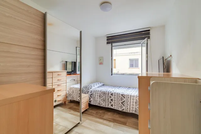 Espectacular piso, muy luminoso y listo para entrar a vivir en Prat de Llobregat!! — 27