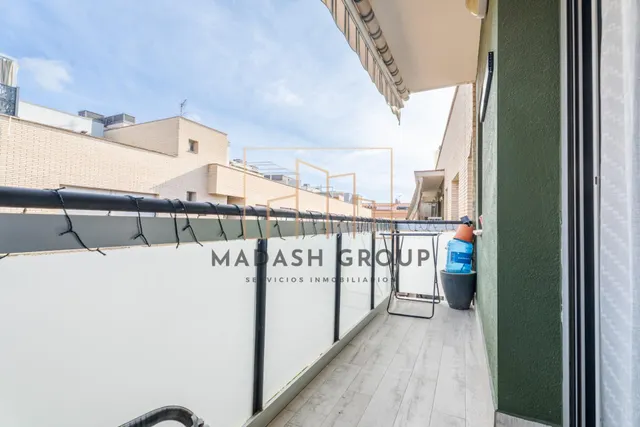 Ático totalmente reformado con terraza y solárium de 45 m2 en Vila-seca — 12