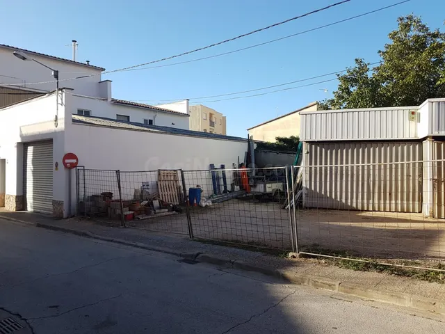 Solar edificable residencial en Eixample - foto 2