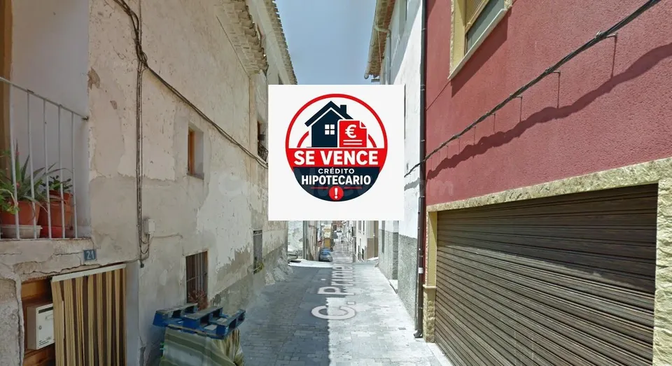VENTA EN CONDICIONES ESPECIALES-CESIÓN  DE CRÉDITO. ACTIVO SIN POSESIÓN, NO HIPOTECABLE.