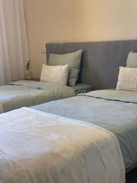 Villa 3 habitaciones 195m² en venta - Sierra cortina - foto 2