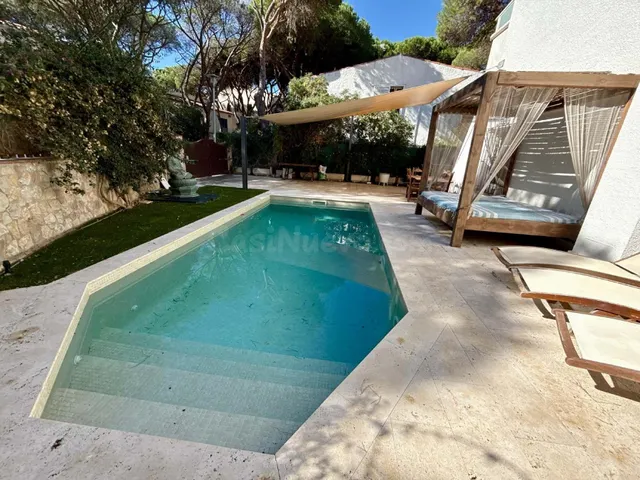 Extraordinaria villa situada en el centro de Platja d´Aro, a - foto 5