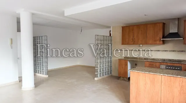 APARTAMENTO 2 HAB, 2 BAÑOS, TRASTERO Y GARAJE JUNTO AL MAR — 13