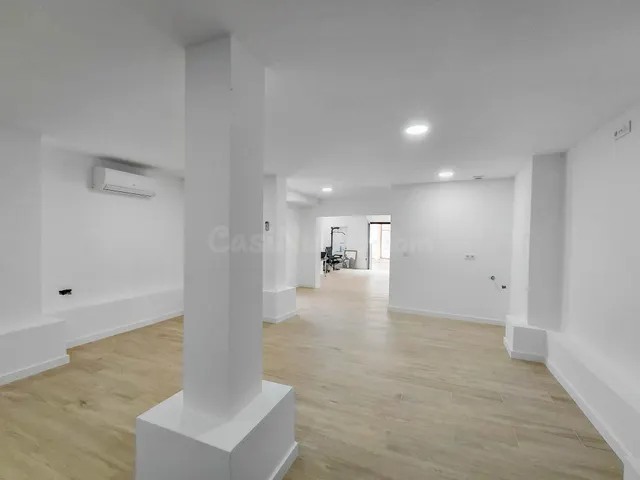 CASA EN VENTA A ESTRENAR EN SANT PERE DE RIBES – LES ROQUETE - foto 2