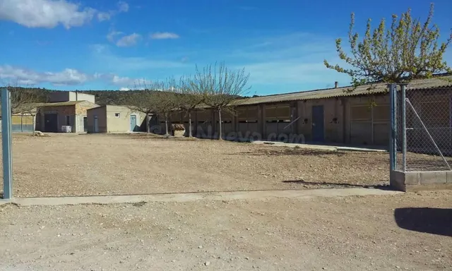 Nave industrial 960m² en venta - PUEBLO