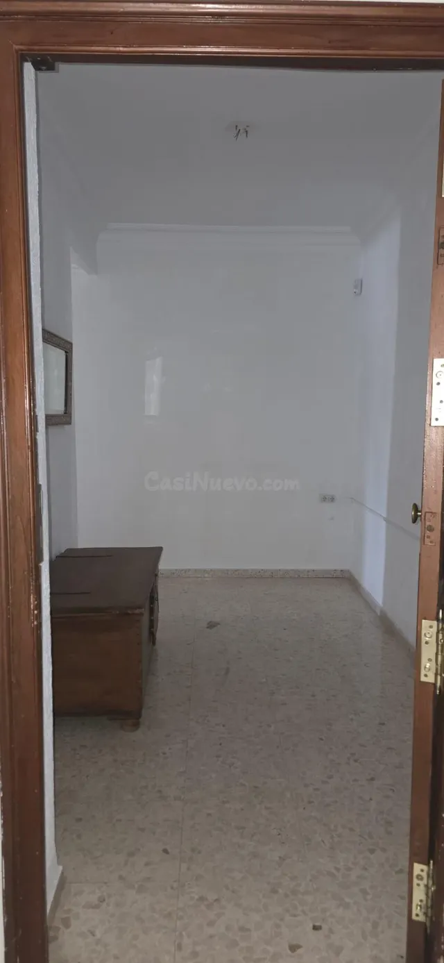 Amplio y Moderno Piso en el Corazón de Sevilla - foto 5