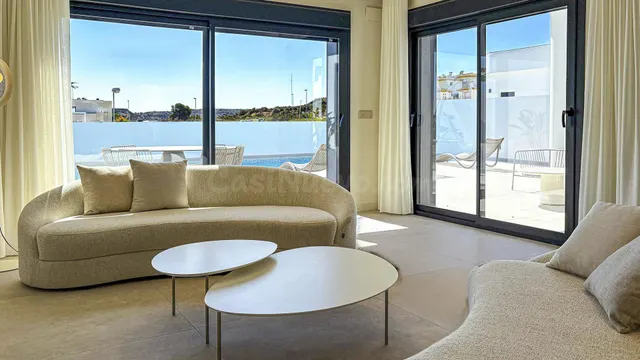 Villa 4 habitaciones 248m² en venta - Centro de la Ciudad Qu - foto 4