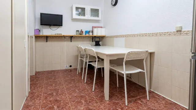 Piso exterior de 3 dormitorios con balcón y trastero en pleno centro de Alcorcón — 8